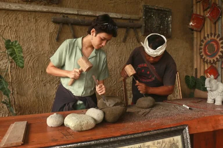 Bali Mengukir Sejarah